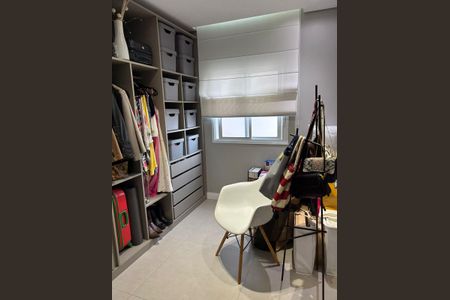 Apartamento à venda com 96m², 3 quartos e 2 vagasCloset