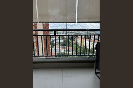 Apartamento à venda com 96m², 3 quartos e 2 vagasVaranda