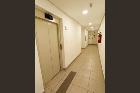Apartamento para alugar com 32m², 2 quartos e sem vagaHall dos Elevadores