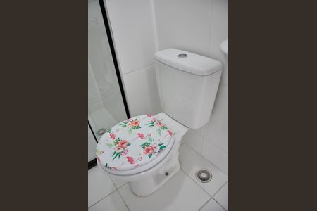 Apartamento para alugar com 32m², 2 quartos e sem vagaDetalhe - Banheiro Social