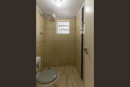 Casa para alugar com 70m², 2 quartos e 1 vaga Casa para alugar com 70m², 2 quartos e 1 vagaBanheiro da Suíte