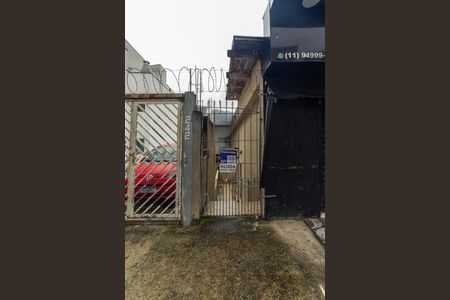 Casa para alugar com 70m², 2 quartos e 1 vaga Casa para alugar com 70m², 2 quartos e 1 vagaFachada + Plaquinha