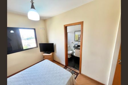 Apartamento à venda com 125m², 3 quartos e 3 vagasQuarto 3 - Suíte