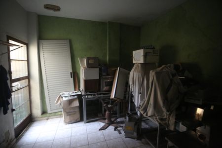 Casa à venda com 400m², 6 quartos e 3 vagasArea de serviço