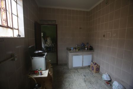 Casa à venda com 400m², 6 quartos e 3 vagasCozinha