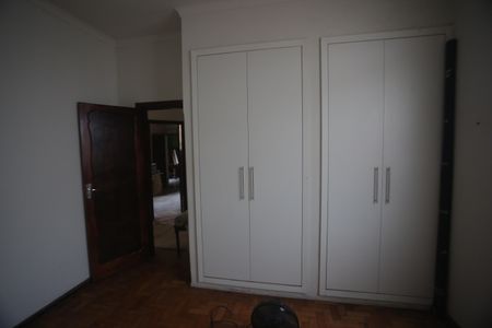 Casa à venda com 400m², 6 quartos e 3 vagasQuarto