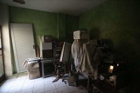 Casa à venda com 400m², 6 quartos e 3 vagasArea de serviço