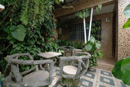 Casa para alugar com 430m², 3 quartos e 3 vagas Casa para alugar com 430m², 3 quartos e 3 vagasÁrea externa