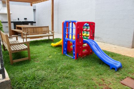 Apartamento à venda com 35m², 2 quartos e sem vaga Apartamento à venda com 35m², 2 quartos e sem vagaPlayground