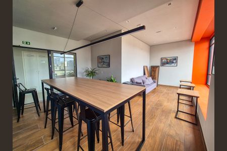 Apartamento à venda com 35m², 2 quartos e sem vaga Apartamento à venda com 35m², 2 quartos e sem vagaCoworking