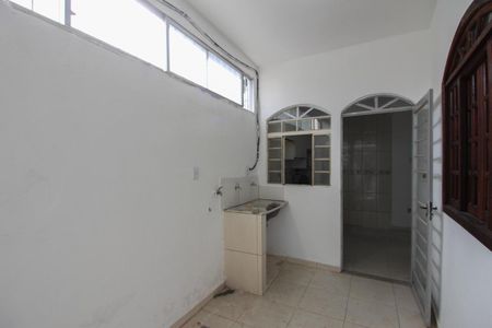 Casa para alugar com 100m², 3 quartos e 1 vagaÁrea de Serviço