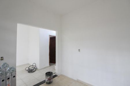 Sala 1 de casa para alugar com 3 quartos, 100m² em Mantiqueira, Belo Horizonte