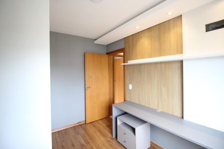 Quarto 2 de apartamento para alugar com 3 quartos, 90m² em Passo D’areia, Porto Alegre