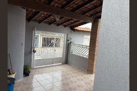 Casa para alugar com 100m², 2 quartos e 1 vaga Casa para alugar com 100m², 2 quartos e 1 vagaÁrea externa