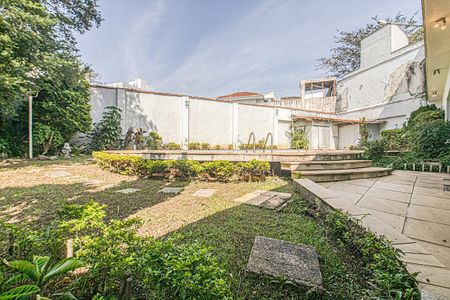 Casa à venda com 330m², 4 quartos e 4 vagaspiscina_1