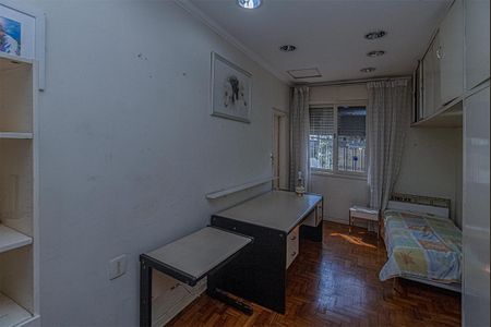 Casa à venda com 330m², 4 quartos e 4 vagassuíte_2