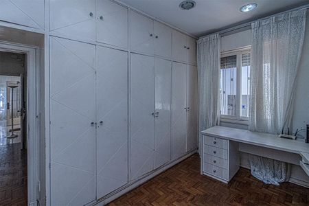 Casa à venda com 330m², 4 quartos e 4 vagasquarto 2_2