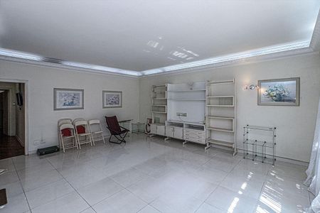 Casa à venda com 330m², 4 quartos e 4 vagassala_4