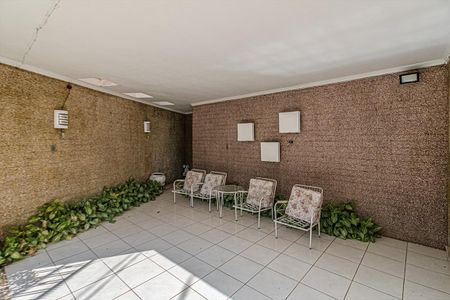 Casa à venda com 330m², 4 quartos e 4 vagasvaranda_4