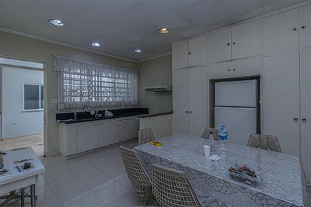 Casa à venda com 330m², 4 quartos e 4 vagascozinha_1