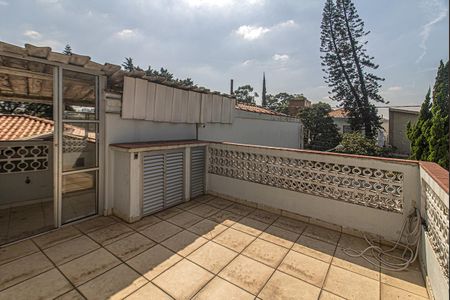 Casa à venda com 330m², 4 quartos e 4 vagasterraço_3