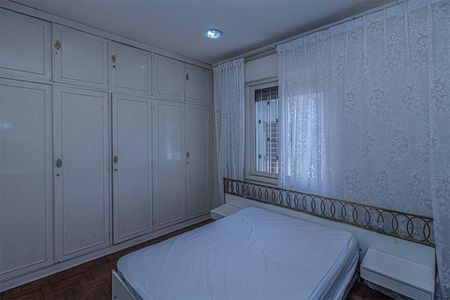 Casa à venda com 330m², 4 quartos e 4 vagasquarto 1_1