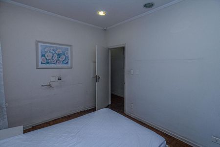 Casa à venda com 330m², 4 quartos e 4 vagasquarto 1_4