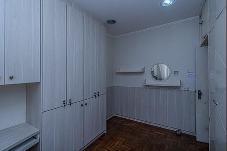 Casa à venda com 330m², 4 quartos e 4 vagasquarto 2_3