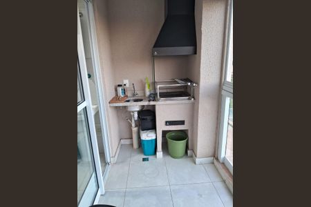 Apartamento para alugar com 81m², 3 quartos e 2 vagasVaranda