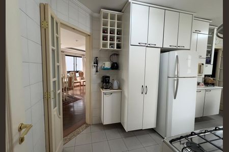 Apartamento à venda com 162m², 3 quartos e 3 vagasFoto 09