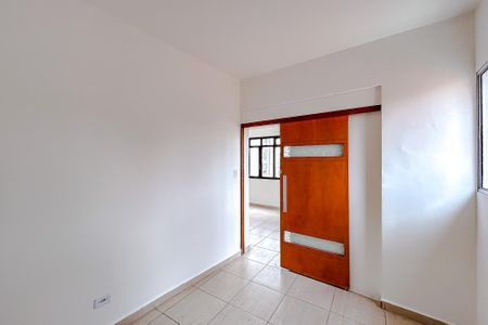 Quarto 1 de casa para alugar com 2 quartos, 41m² em Penha de França, São Paulo