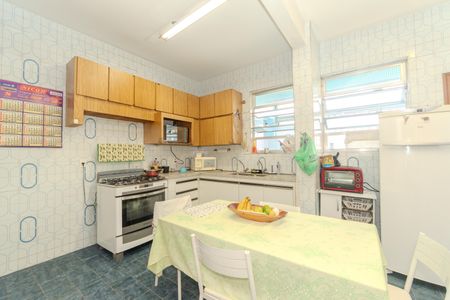 Apartamento à venda com 127m², 3 quartos e 2 vagasCozinha