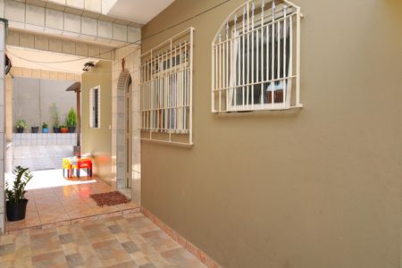 Casa para alugar com 175m², 2 quartos e 2 vagasVaranda