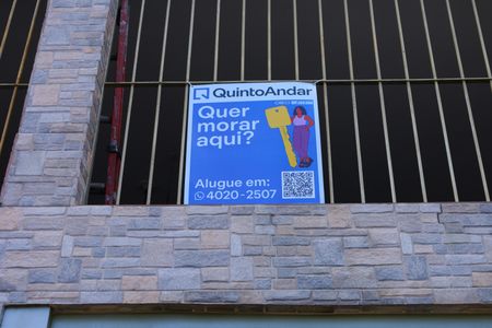 Casa para alugar com 175m², 2 quartos e 2 vagasPlaca instalada no portão do imóvel - Código da placa: YZUS-1621