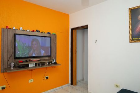Sala de casa para alugar com 2 quartos, 175m² em Jardim Carolina, São Paulo