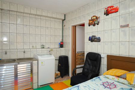 Casa para alugar com 175m², 2 quartos e 2 vagasQuarto 2