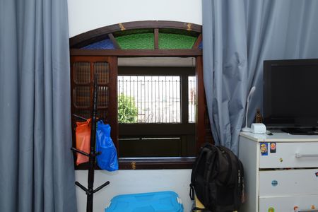 Casa para alugar com 175m², 2 quartos e 2 vagasQuarto 1