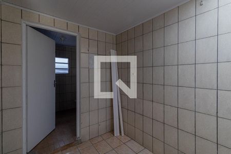 Casa à venda com 200m², 4 quartos e 2 vagasCasa 1