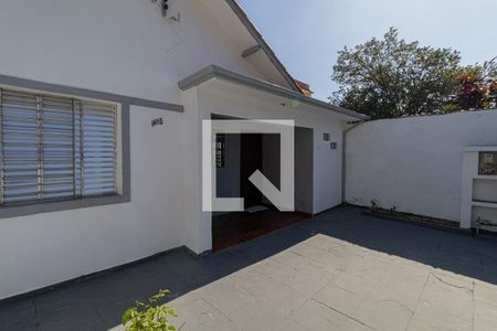 Casa à venda com 200m², 4 quartos e 2 vagasCasa 1