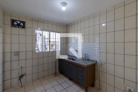 Casa à venda com 200m², 4 quartos e 2 vagasCasa 1