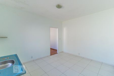Casa à venda com 200m², 4 quartos e 2 vagasCasa 2