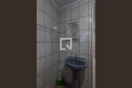 Casa à venda com 200m², 4 quartos e 2 vagasCasa 1