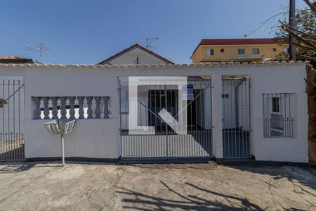 Casa à venda com 200m², 4 quartos e 2 vagasCasa 1