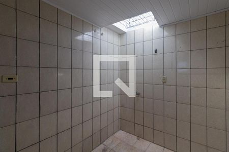 Casa à venda com 200m², 4 quartos e 2 vagasCasa 1