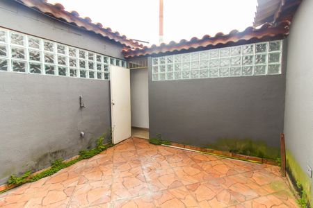 Casa para alugar com 700m², 7 quartos e 2 vagasQuintal