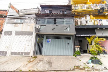 Casa para alugar com 700m², 7 quartos e 2 vagasFachada + Placa