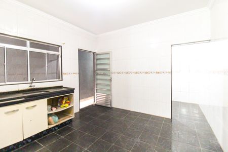 Casa para alugar com 700m², 7 quartos e 2 vagasCozinha