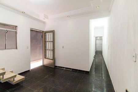 Sala 1 de casa para alugar com 7 quartos, 700m² em Jardim Nazareth, São Paulo