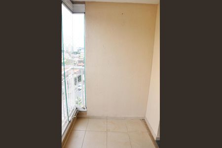 Apartamento para alugar com 69m², 2 quartos e 1 vagaDetalhe - Varanda da Sala e Sala de Jantar