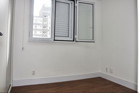 Apartamento para alugar com 69m², 2 quartos e 1 vagaDetalhe - Quarto 01 com Suíte